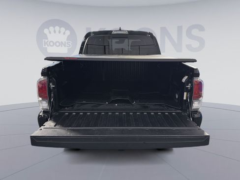 Used 2023 Toyota Tacoma TRD Sport AWD/4WD image 29