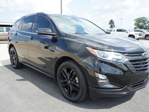 Used 2020 Chevrolet Equinox LT w/ Midnight Edition FWD image 7