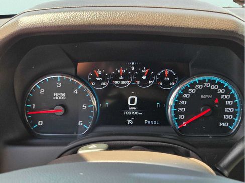 Used 2018 GMC Yukon Denali w/ Open Road Package AWD/4WD image 33