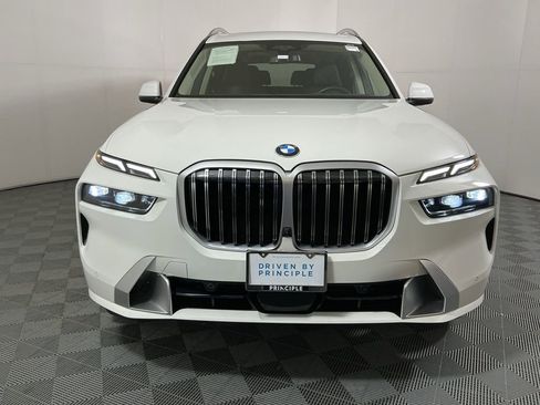 Certified 2025 BMW X7 xDrive40i AWD/4WD image 3