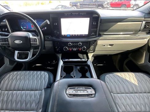 Used 2024 Ford F450 Limited image 10