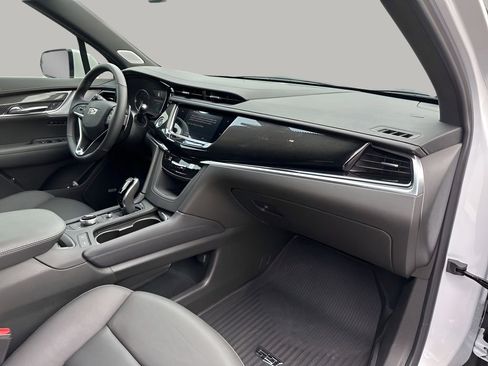 New 2025 Cadillac XT6 Sport w/ LPO, Floor Liner Package image 12