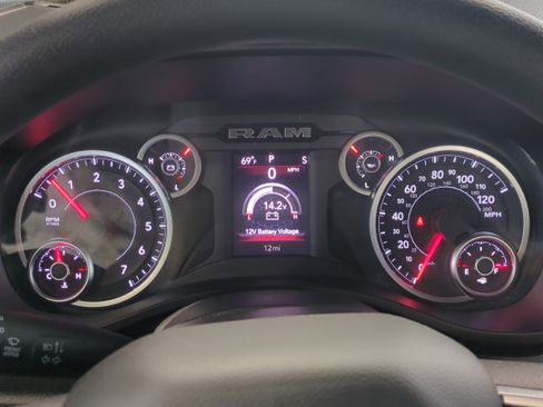 New 2026 RAM 1500 Express image 28