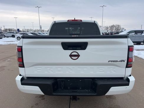 Used 2023 Nissan Frontier PRO-4X w/ Pro Convenience Package image 4