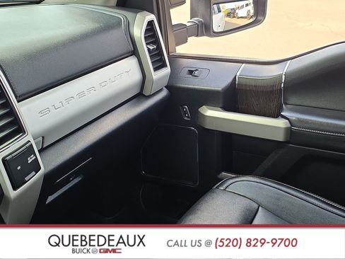 Used 2020 Ford F250 Lariat w/ Lariat Ultimate Package AWD/4WD image 25