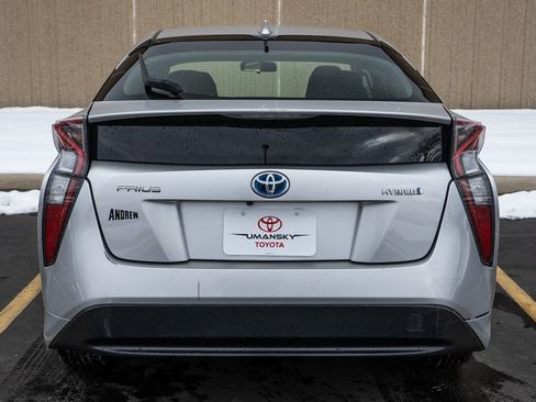 Used 2016 Toyota Prius Three image 6