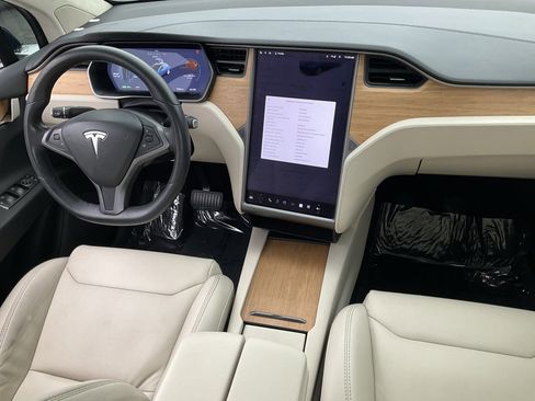 Used 2018 Tesla Model X 100D image 68