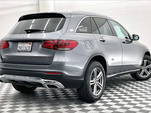 Certified 2022 Mercedes-Benz GLC 300 image 11