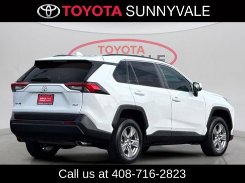 Used 2024 Toyota RAV4 XLE FWD image 3