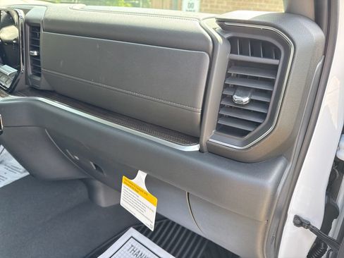 New 2026 Chevrolet Silverado 1500 LT AWD/4WD image 12