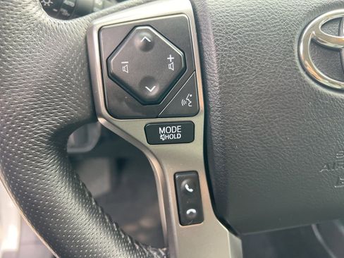 Used 2021 Toyota Tacoma SR5 image 15