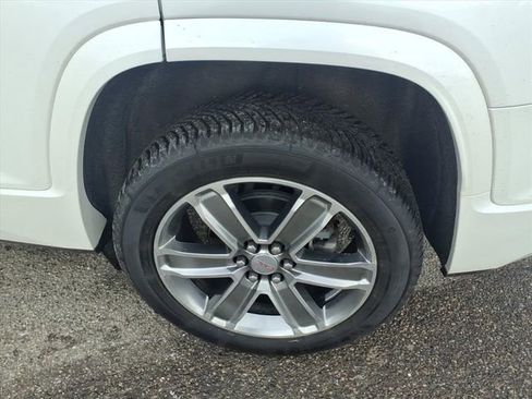 Used 2019 GMC Acadia Denali w/ Technology Package image 10