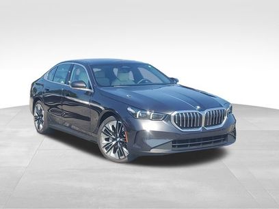 New 2026 BMW 530i xDrive w/ Premium Package