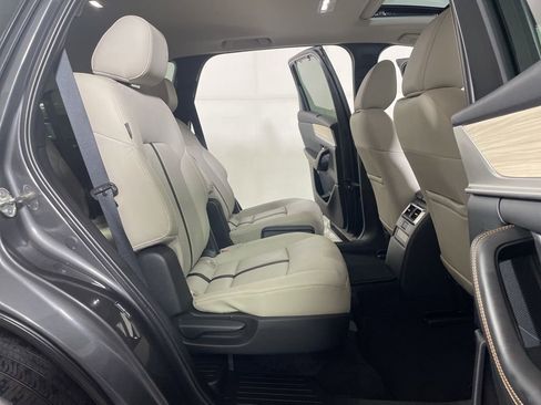 Used 2024 MAZDA CX-90 Plug-In Hybrid w/ Preferred AWD/4WD image 23