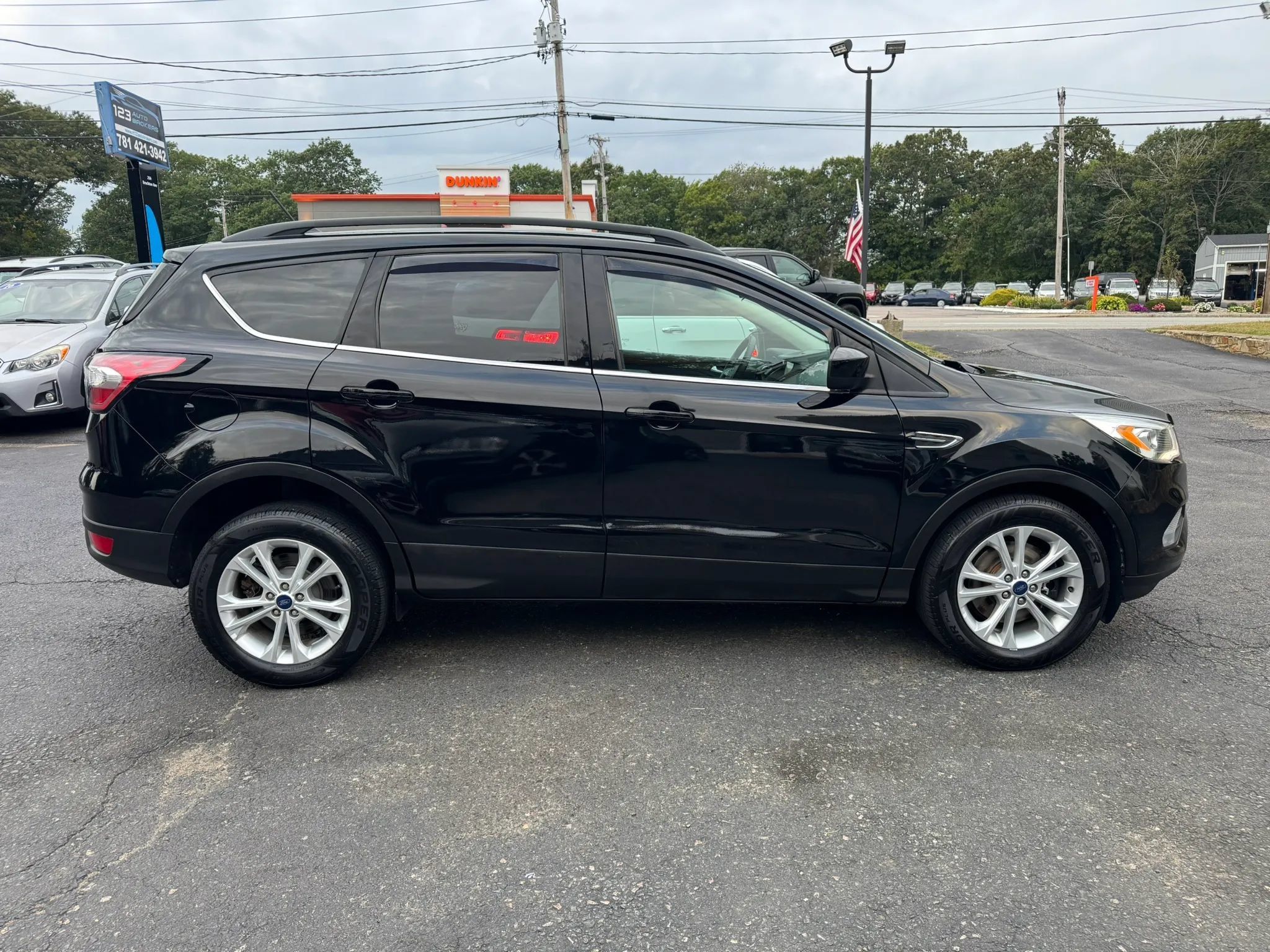 Used 2018 Ford Escape SEL AWD/4WD image 8