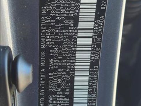 Used 2017 Toyota Corolla L image 2