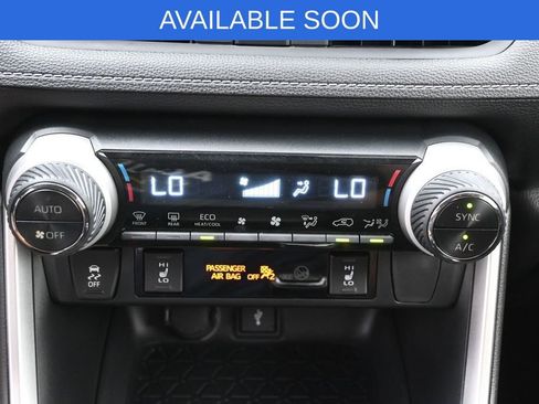 Used 2022 Toyota RAV4 XLE Premium AWD/4WD image 23