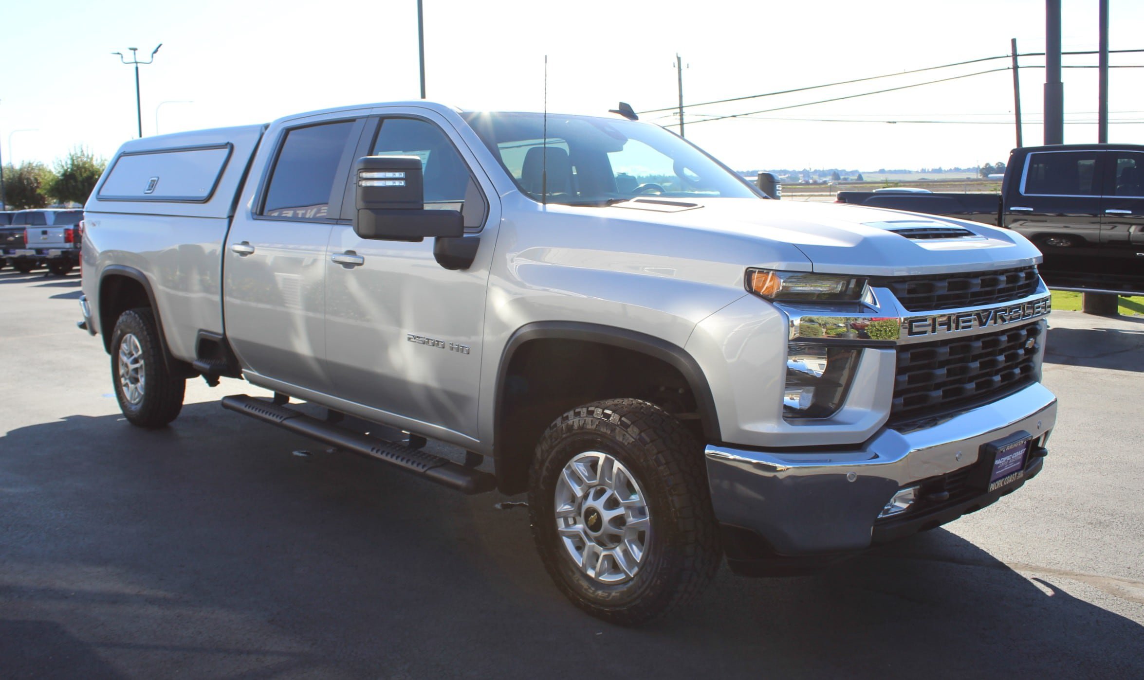 Used 2021 Chevrolet Silverado 2500 LT w/ Convenience Package AWD/4WD image 8