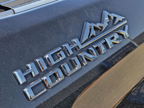 New 2026 Chevrolet Silverado 3500 High Country w/ Technology Package AWD/4WD image 15