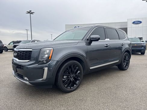 Used 2022 Kia Telluride SX w/ SX Prestige Package image 2