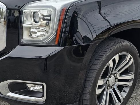 Used 2018 GMC Yukon Denali w/ Denali Ultimate Package image 15