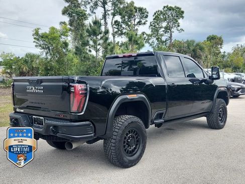 New 2026 GMC Sierra 2500 AT4X w/ AT4X AEV Edition AWD/4WD image 4