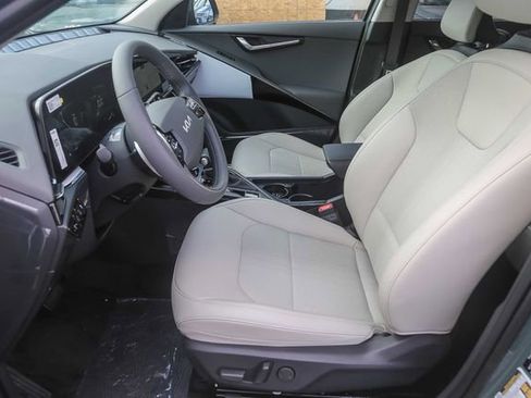 New 2026 Kia Niro EX image 10