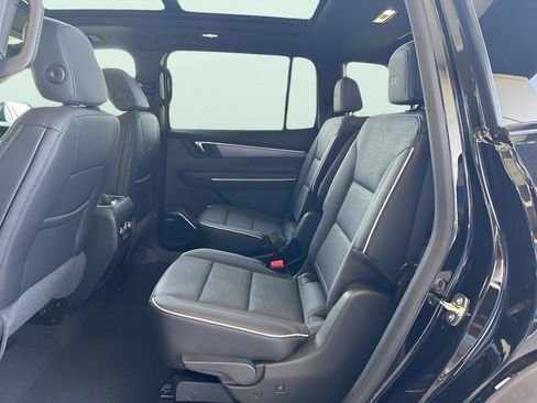 New 2026 Buick Enclave Sport Touring w/ Super Cruise Package image 8