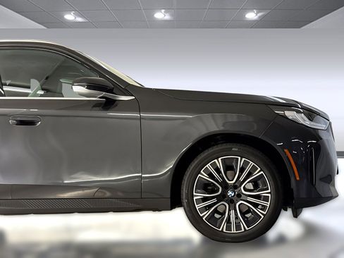 Used 2025 BMW X3 xDrive30i w/ Convenience Package AWD/4WD image 35