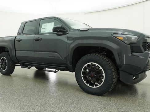 New 2026 Toyota Tacoma TRD Off-Road AWD/4WD image 38