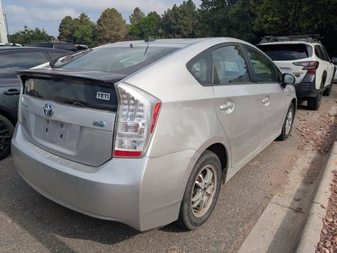 Used 2010 Toyota Prius Five FWD image 5