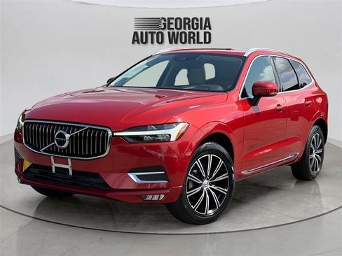 Used 2021 Volvo XC60 T5 Inscription w/ Climate Package AWD/4WD image 4