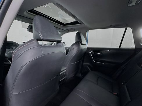 Used 2019 Toyota RAV4 Adventure image 18