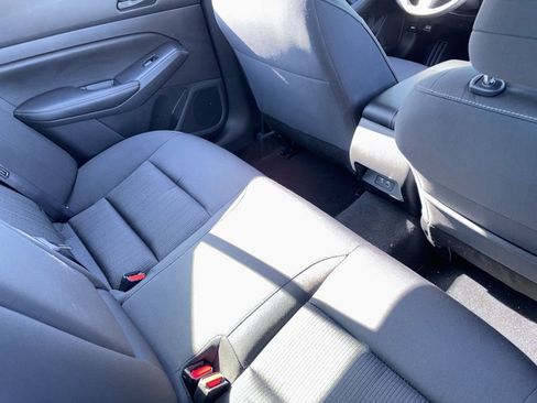 Used 2025 Nissan Altima 2.5 SV image 6