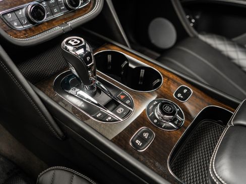 Used 2020 Bentley Bentayga Speed image 29