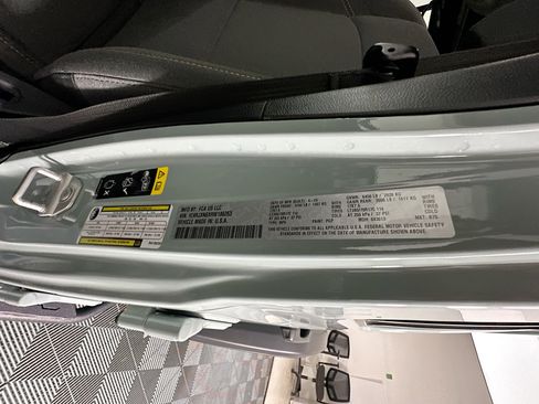 Used 2024 Jeep Wrangler Willys image 12