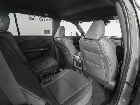 New 2026 Lexus TX 500h AWD image 16