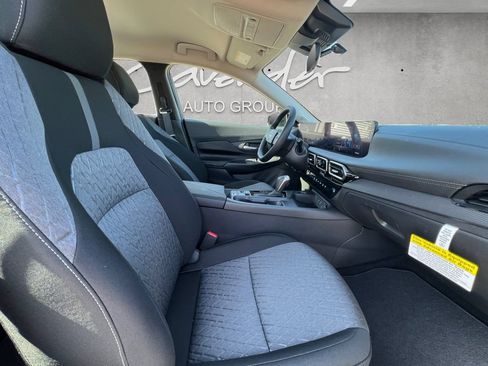 New 2027 Nissan Sentra SV FWD image 25