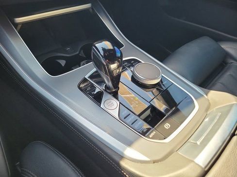 Used 2022 BMW X5 xDrive40i w/ M Sport Package image 35