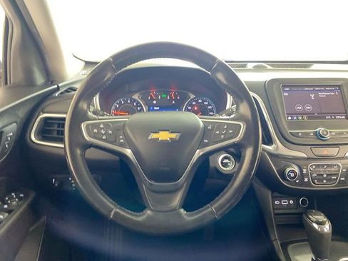 Used 2020 Chevrolet Equinox LT w/ Driver Convenience Package image 34