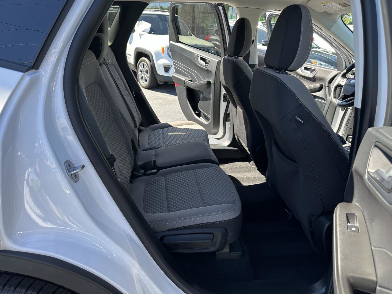 Used 2021 Ford Escape SE w/ Convenience Package AWD/4WD image 35