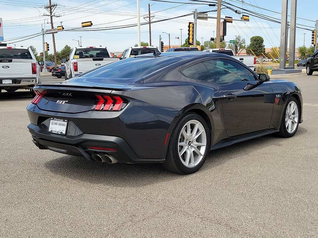 Used 2024 Ford Mustang GT Premium RWD image 13