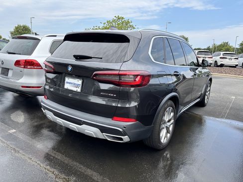 Used 2021 BMW X5 xDrive45e w/ Premium Package 3 AWD/4WD image 10