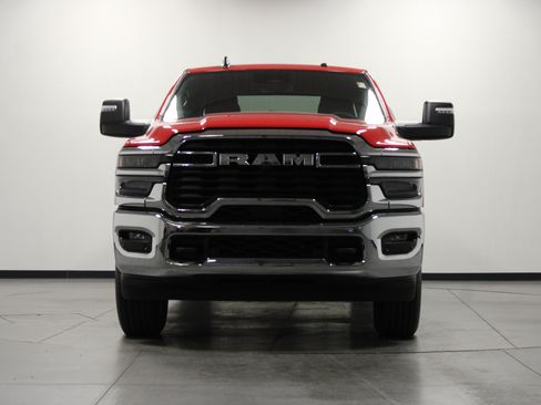 Used 2026 RAM 2500 Big Horn AWD/4WD image 9