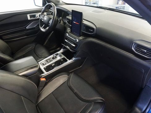 Used 2020 Ford Explorer ST w/ Premium Technology Package image 27