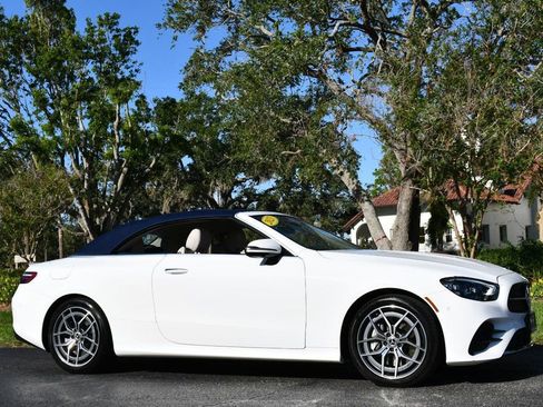 Used 2023 Mercedes-Benz E 450 4MATIC Cabriolet image 50