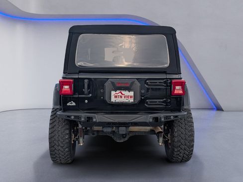 Used 2018 Jeep Wrangler Unlimited Rubicon w/ Dual Top Group image 5