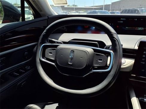 New 2025 Lincoln Nautilus Premier w/ Equipment Group 102A image 11