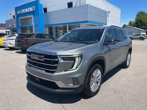 Used 2026 GMC Acadia Elevation w/ Elevation Premium Package FWD image 2