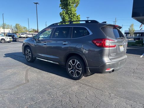 Used 2024 Subaru Ascent Touring w/ Popular Package #2 AWD/4WD image 3